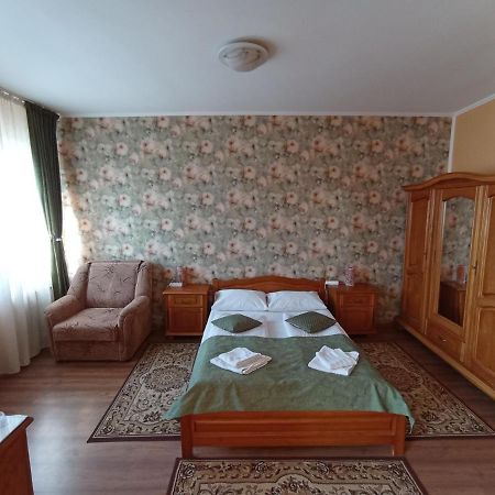Pensiunea Cristina Targu Mures Exterior foto